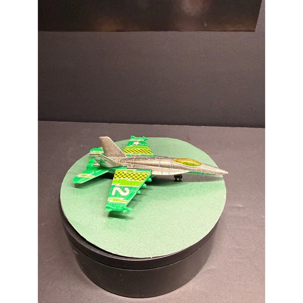 Matchbox F/A-18E Super Hornet Diecast Fighter Jet Silver Green 2007 Mattel